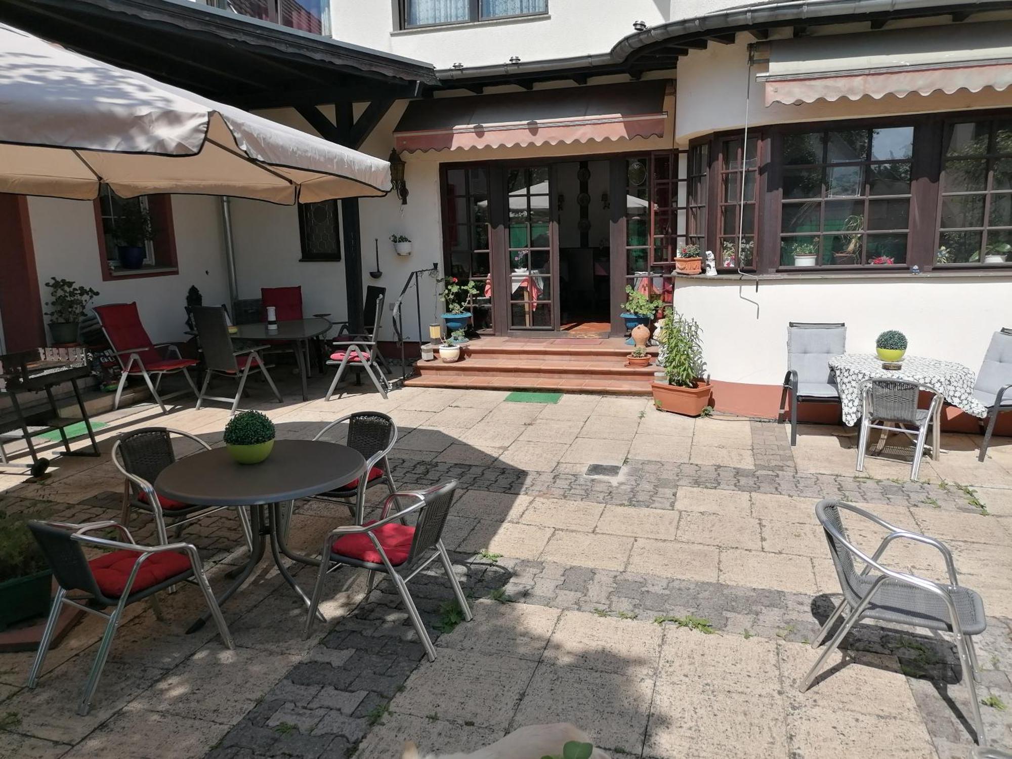 Gaestehaus Strieth Oestrich-Winkel Exterior photo